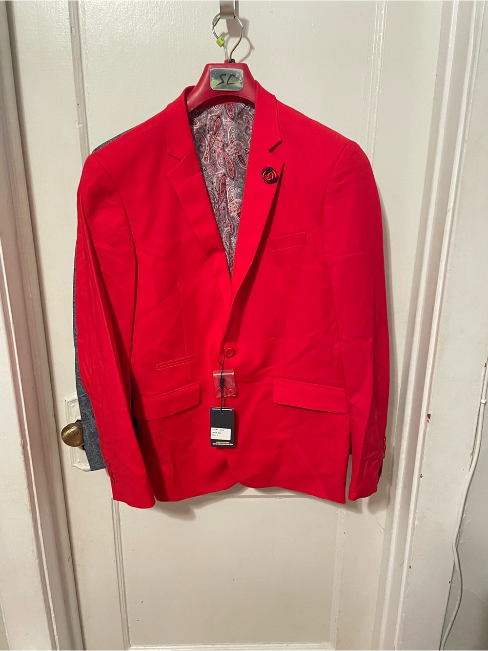 Men's Bold Red Single-Breasted Blazer